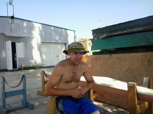 ,   Artem, 36 ,   ,   , c 