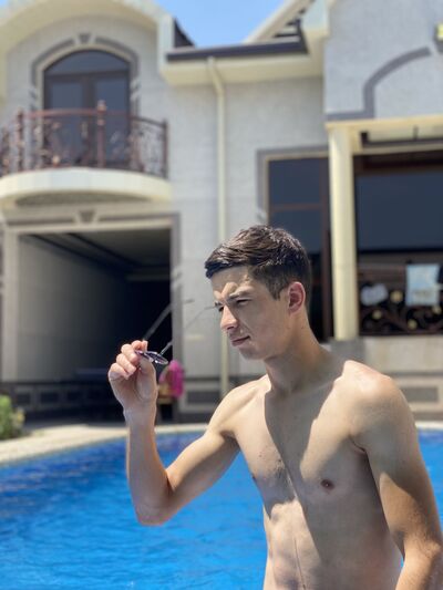  ,   Ilhombek, 28 ,   ,   