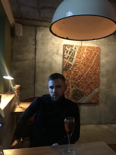  ,   George, 29 ,   ,   