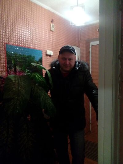  ,   Cergey, 45 ,   ,   , c 