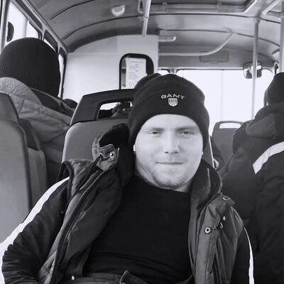  ,   Slavik, 24 ,   ,   