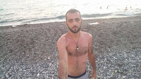  ,   Artur, 39 ,   ,   , c 