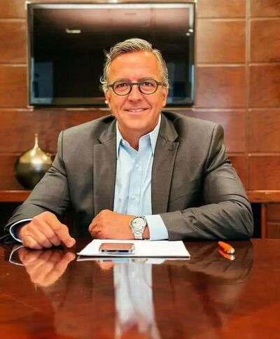  ,   Alexander, 62 ,   ,   