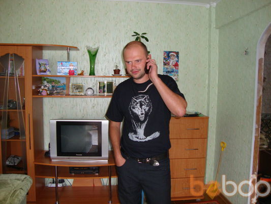  ,   Alex, 47 ,   