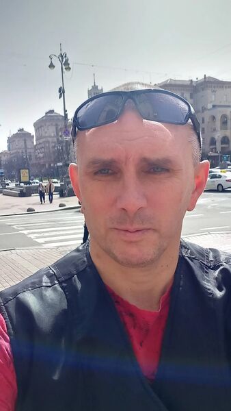  ,   Sasha, 45 ,   c 