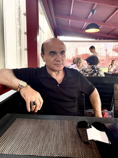  ,   Atilla, 49 ,   ,   
