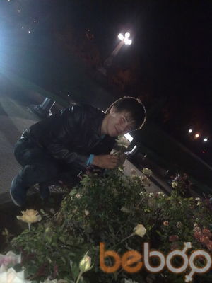  ,   Zhan, 33 ,   