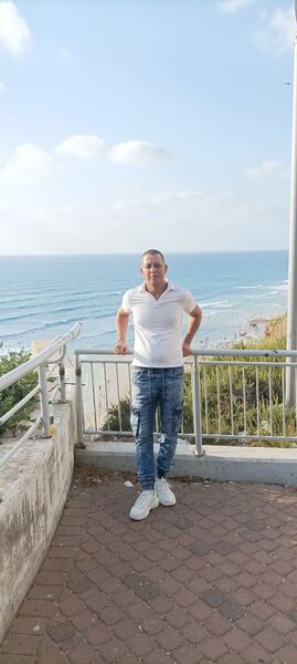  ,   Denis, 30 ,   ,   , c , 