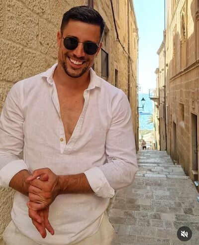  ,   John Mike, 47 ,   ,   