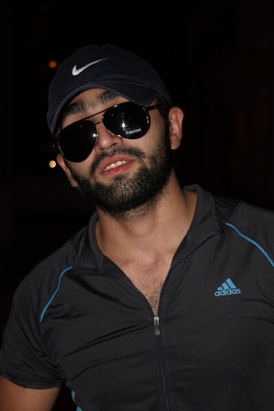  ,   Alik, 31 ,   