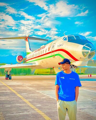  ,   Aloviddin, 25 ,   ,   