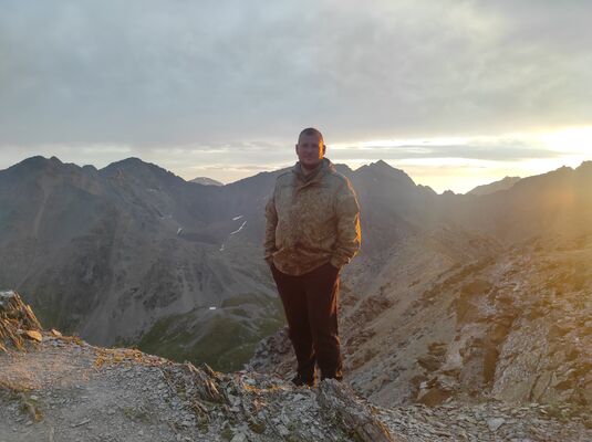  ,   Alexander, 29 ,   ,   