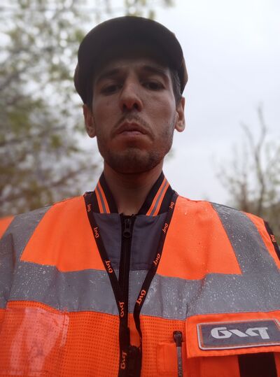  --,   , 30 ,   c 
