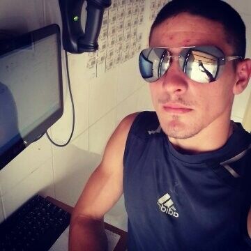  ,   Viktor, 27 ,   ,   , c 