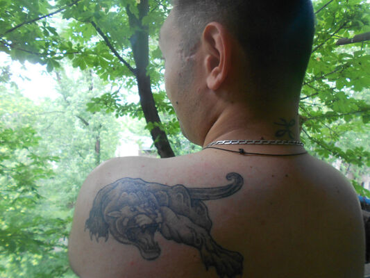  ,   Denis, 42 ,   