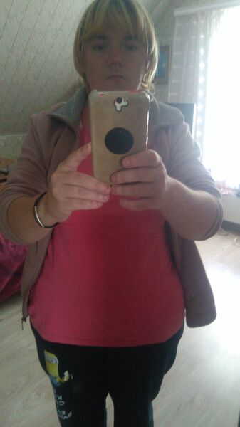  -,   Viktoria, 33 ,   ,   