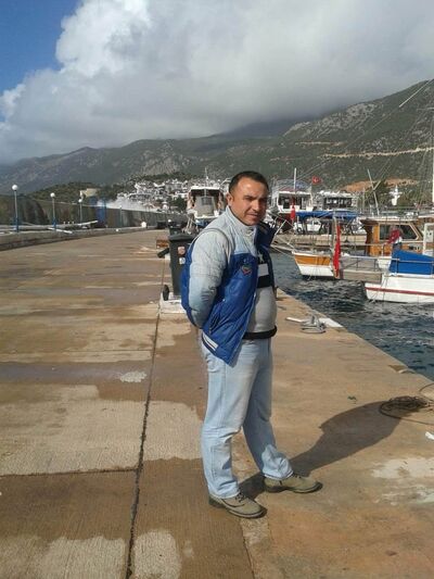  ,   Ali, 44 ,   ,   