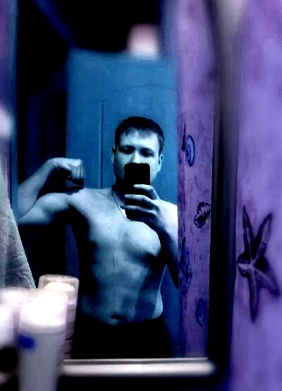  ,   Anton, 30 ,   