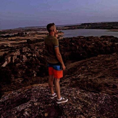  ,   Denis, 27 ,   ,   