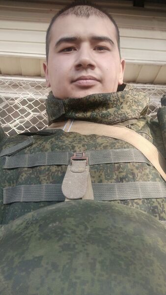  ,   Konstantin, 28 ,   ,   , c , 