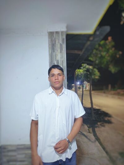  ,   Carlos, 20 ,   ,   