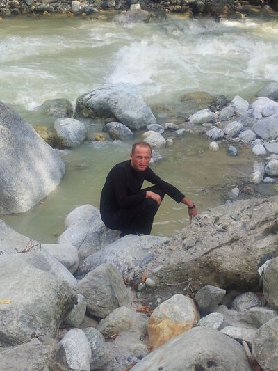  ,   Vako, 49 ,   ,   , c 