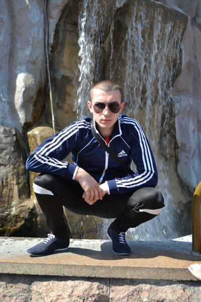  ,   Vasia, 32 ,   
