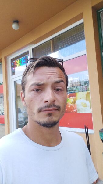  Brezineves,   Awengerds, 28 ,   ,   