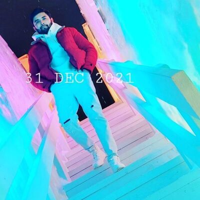  ,   Khayotjon, 27 ,   ,   