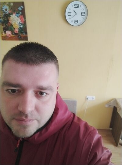  ,   Dmitriy, 39 ,   c 