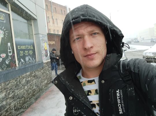  ,   Dmitri, 29 ,   c 