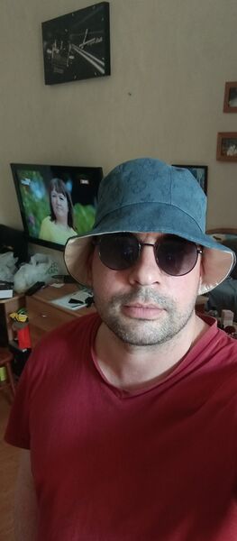  ,   Stan, 40 ,   ,   