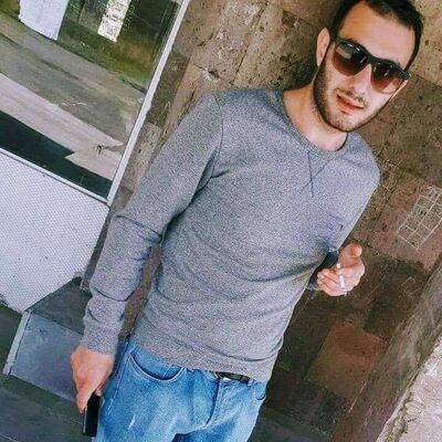  ,   Jor, 32 ,   ,   , c 