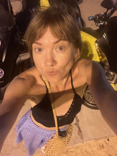  ,   Lisa, 34 ,   ,   