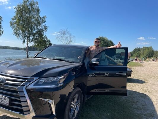  ,   Maksim, 43 ,   ,   , c , 