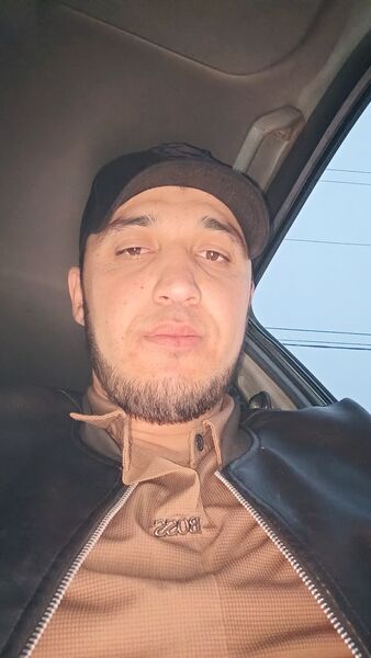  ,   Azizbek, 25 ,   ,   
