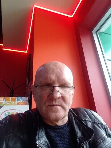  ,   , 52 ,   ,   