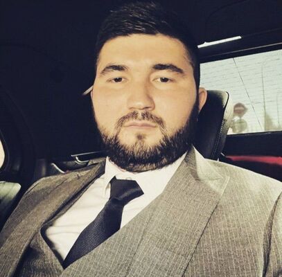  ,   James, 33 ,   ,   , c , 