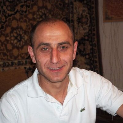  ,   Armen, 46 ,   ,   