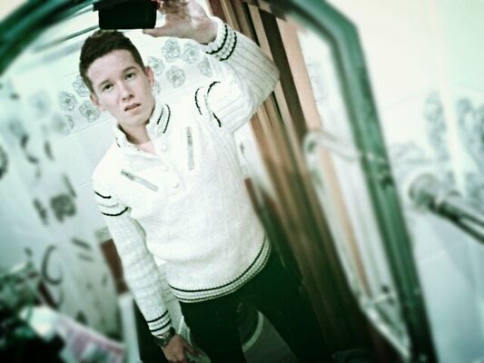  ,   Mikeleeen, 32 ,   ,   , c 