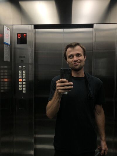  ,   Vova, 33 ,   ,   , c , 