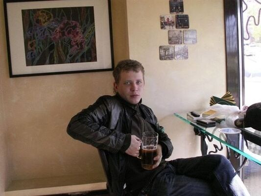  ,   Maksim, 37 ,  