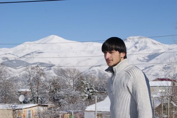  ,   Ashot, 33 ,   ,   , c 