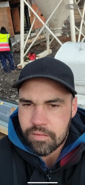  Praha,   Yuriy, 45 ,   ,   