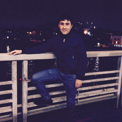  ,   Bek, 33 ,   ,   , c 