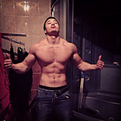 ,   Maks, 33 ,   