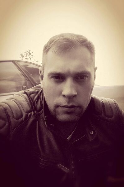  --,   Alexander, 33 ,   ,   , c 
