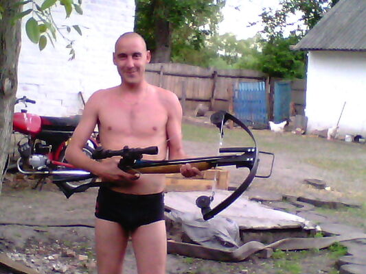  ,   Ryss, 42 ,   