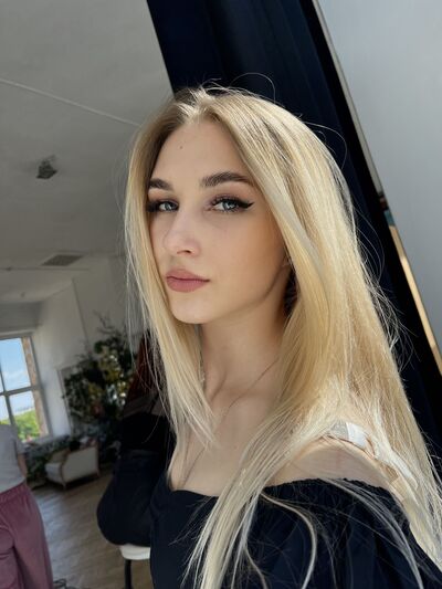  ,   Alina, 23 ,   ,   , 