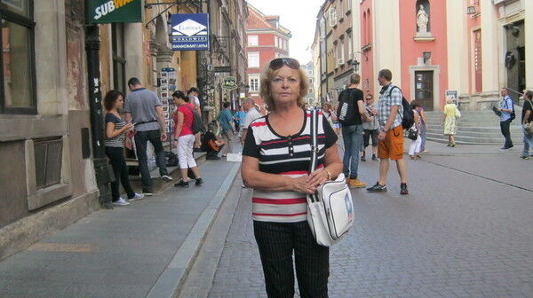  -,   , 83 ,   ,   , c 